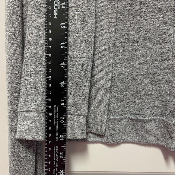 Banana Republic Light Gray Women's Cardigan EUC Sz S - Picture 8 of 8